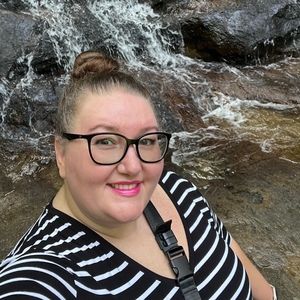 Meet your Posher, Tabitha